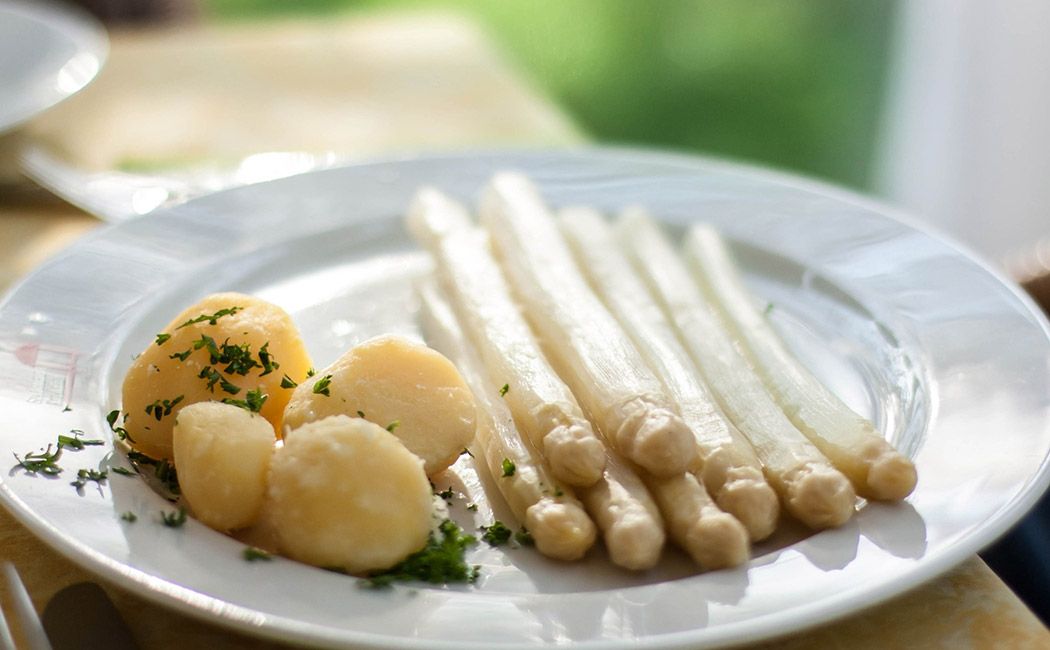 Spargelzeit im Fährhaus Caputh